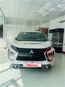 Mitsubishi Xpander AT Premium