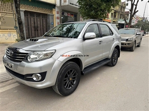 Toyota Fortuner G