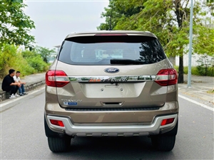 Ford Everest Titanium 2.0L AT 4x2