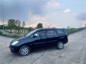 Toyota Innova G