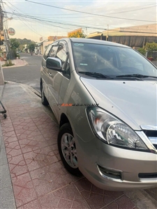 Toyota Innova G