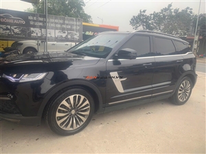 Zotye Z8 2.0 AT