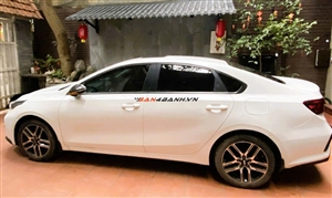 Kia Cerato 1.6 MT