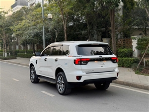 Ford Everest Titanium+ 2.0L AT 4x4