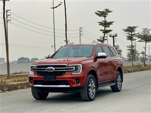 Ford Everest Titanium 2.0L AT 4x2