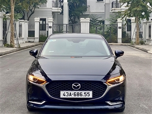 Mazda 3 luxury 2022