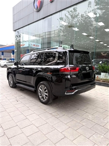 Toyota Land Cruiser LC300 VXR