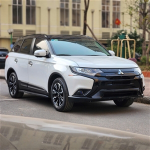 Mitsubishi Outlander 2.0 CVT