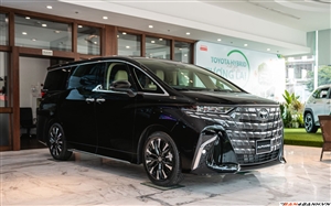 Toyota Alphard 2023-