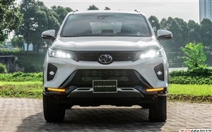 Toyota Fortuner 2022-2024