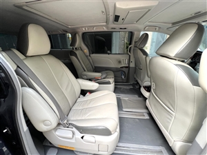 Toyota Sienna 3.5 Limited 2011 siêu cọp đẹp