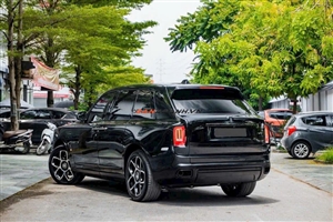 Rolls Royce Cullinan Black Badge 6.75 V12