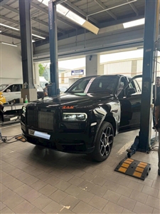 Rolls Royce Cullinan Black Badge 6.75 V12