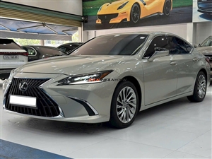 Lexus ES 300h