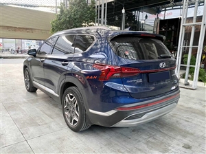 Hyundai Santa Fe 2.2 Dầu cao cấp