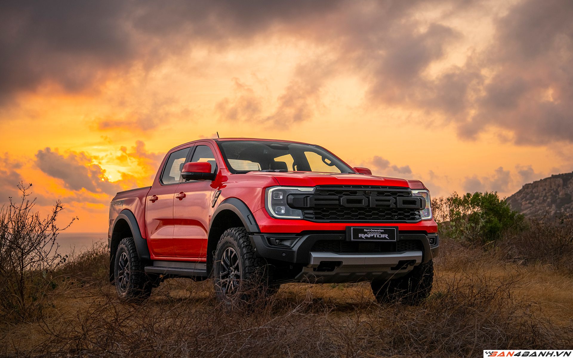thong-so-ky-thuat-ford-ranger-raptor-mau-ban-tai-hieu-xuat-cao