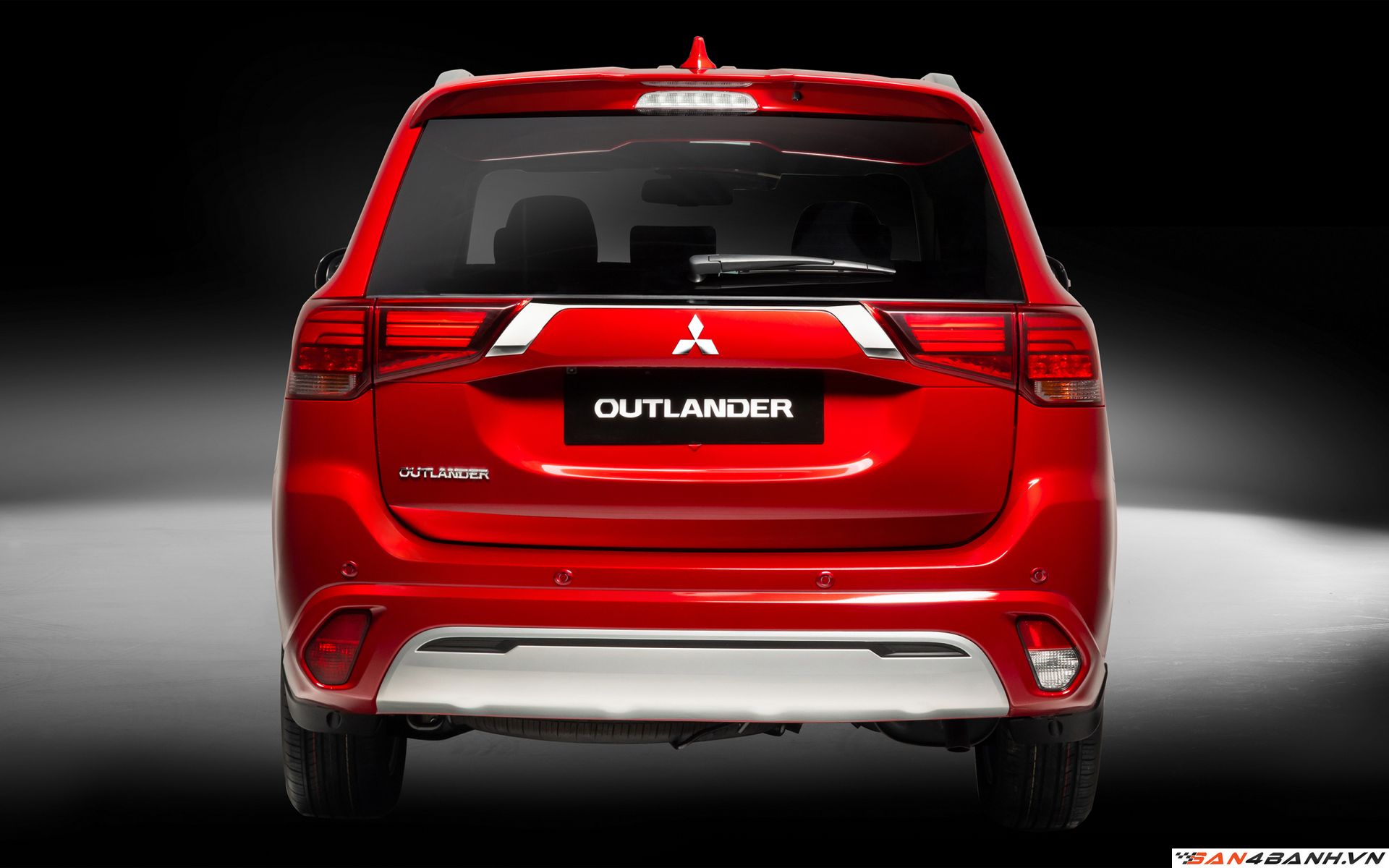 uu-va-nhuoc-diem-giup-danh-gia-mitsubishi-outlander